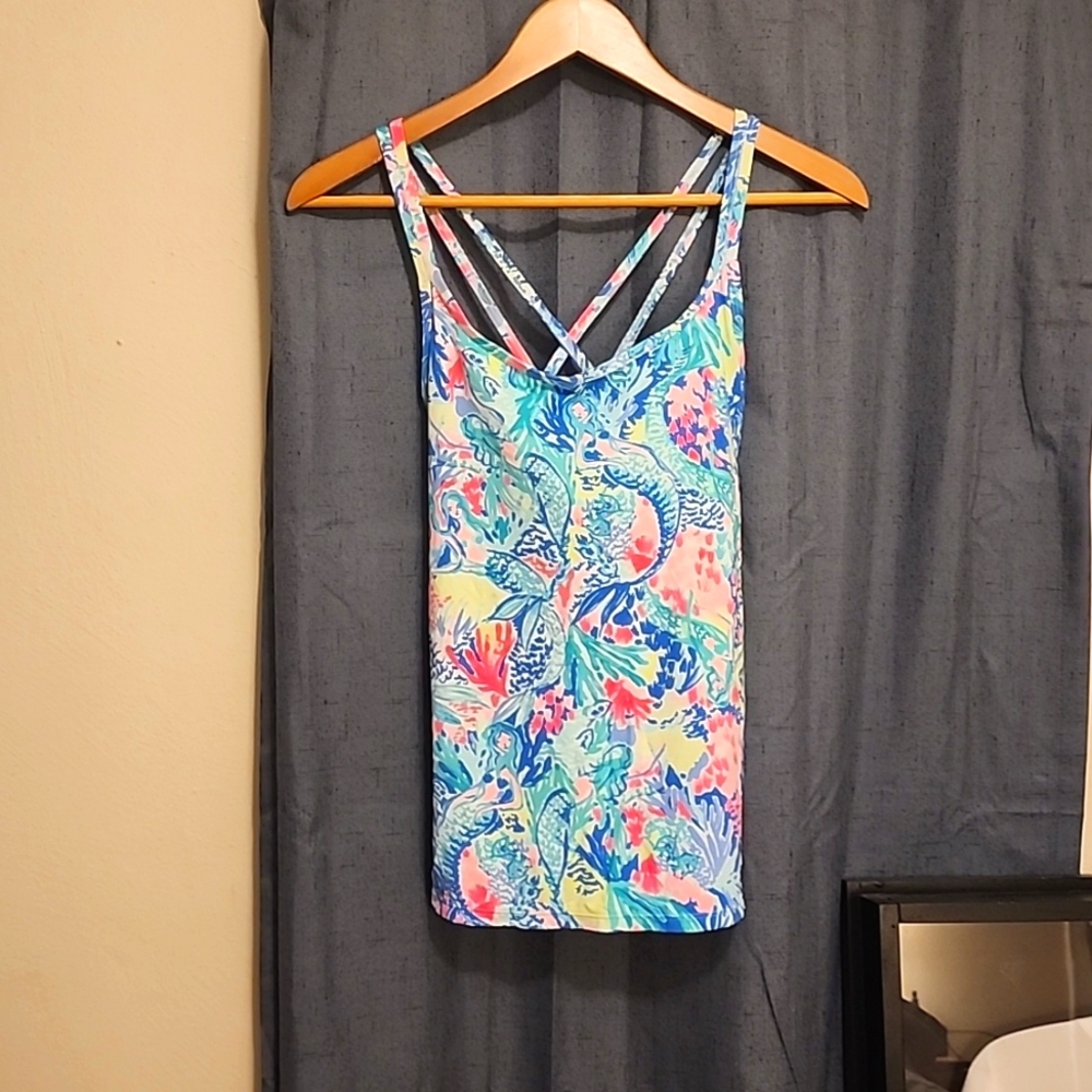 New without tags Lilly Pulitzer Luxletic top